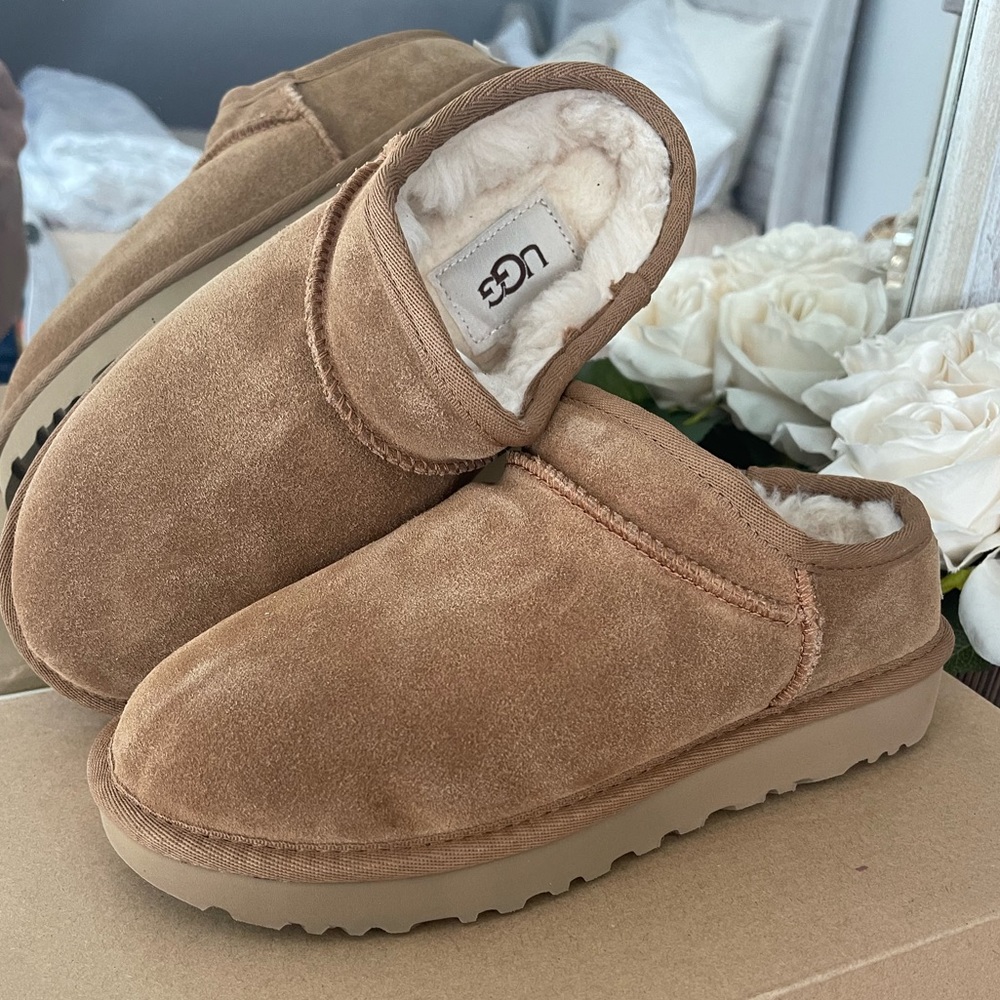 Ugg Classic Slipper